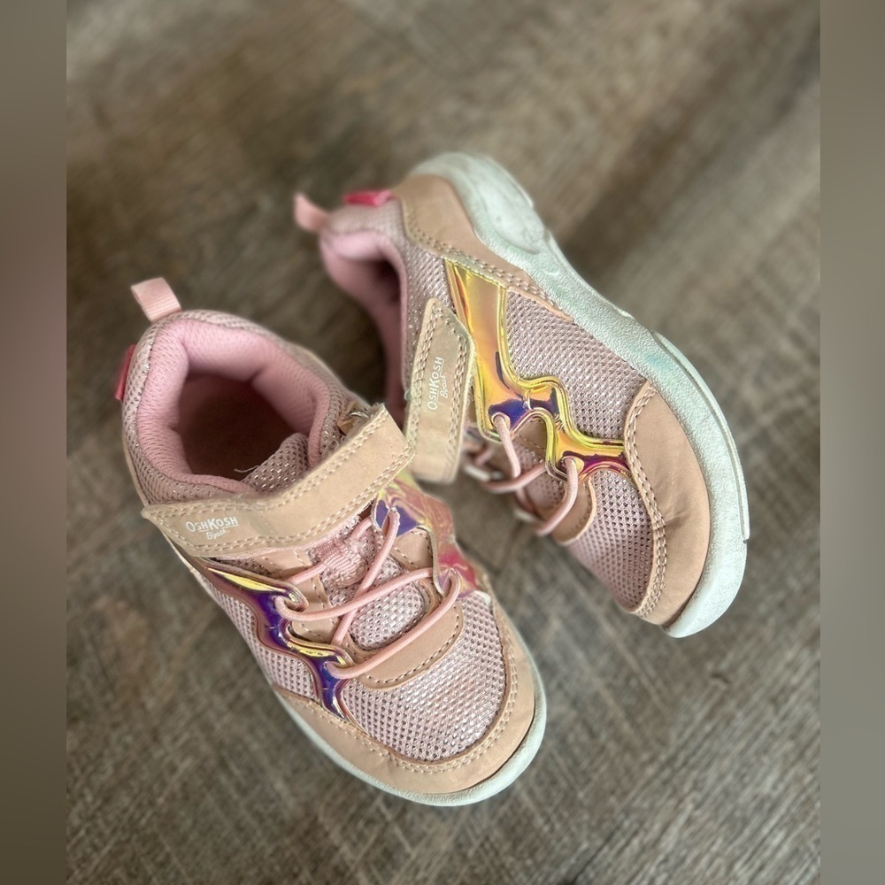 Oshkosh Toddler Girls Shoes size 10